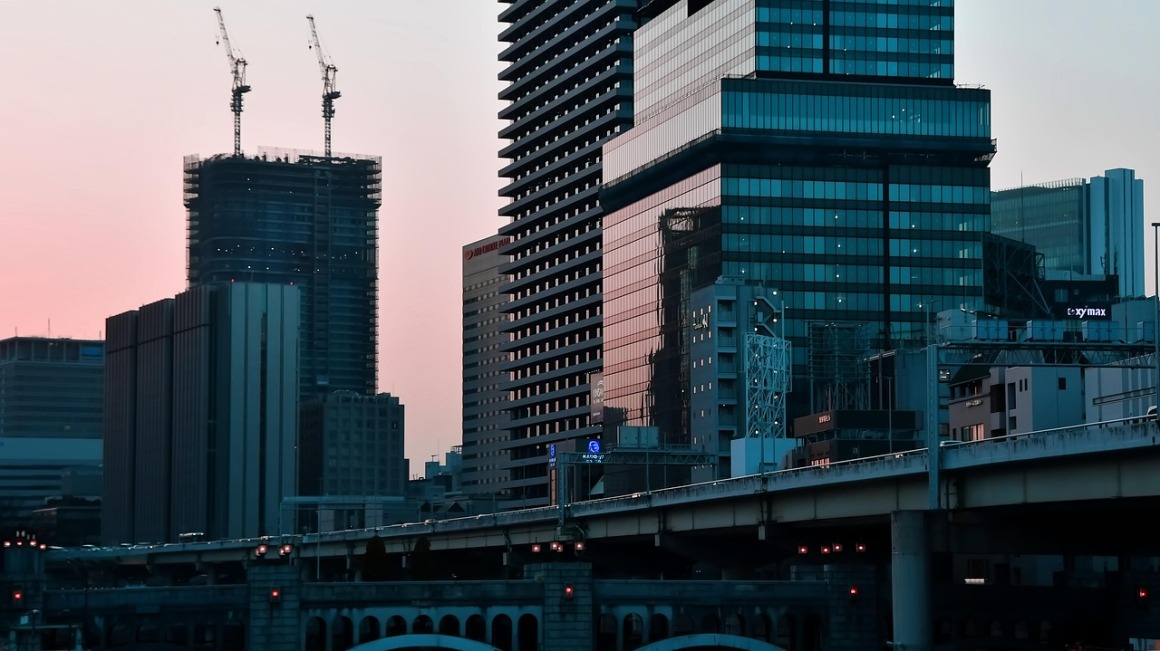 crane skyline construction